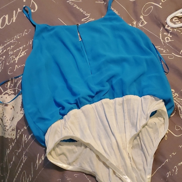 Guess bodysuit - Picture 3 of 5